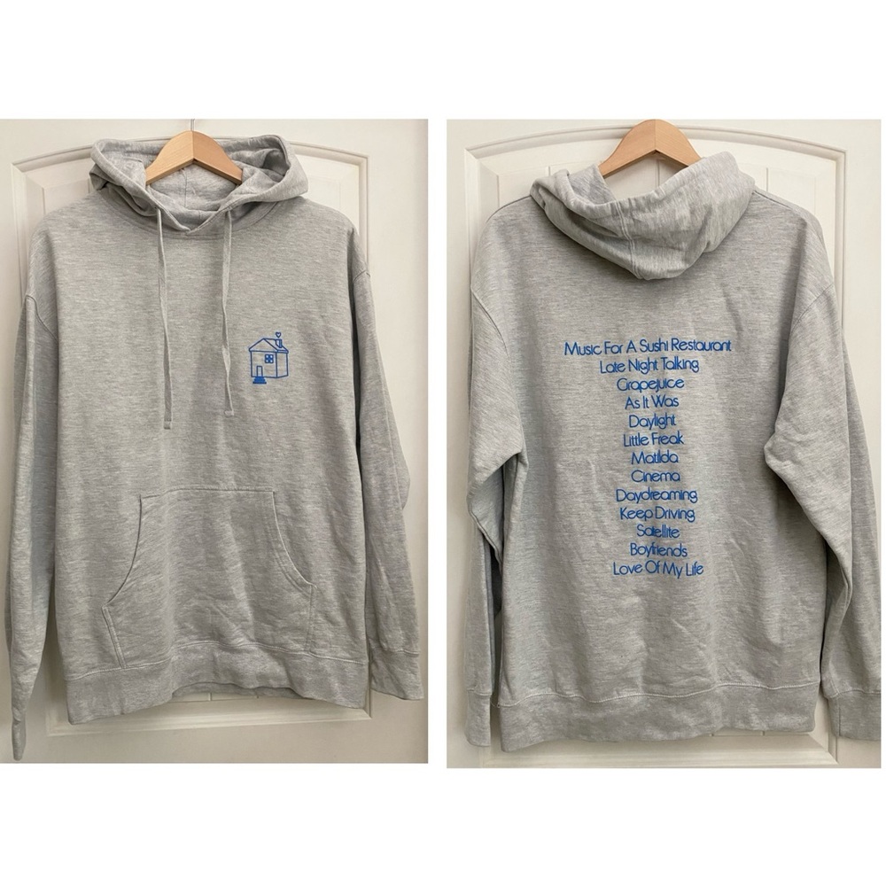 Harry Styles Harrys House Grey Love on Tour Sweatshirt Size Medium Hoodie